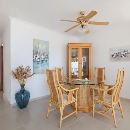 Caramello - Ac, Cliffs & Ocean View, Fibre Net, Garage, Tv Channels Apartment