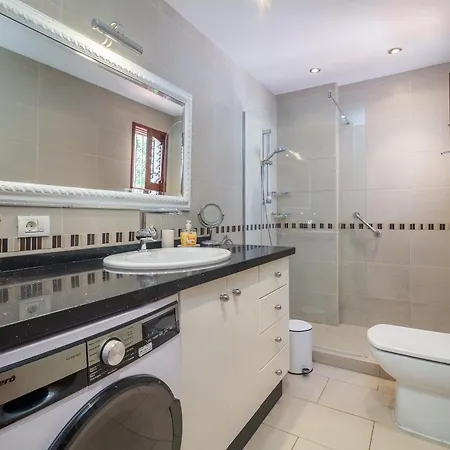 Caramello - Ac, Cliffs & Ocean View, Fibre Net, Garage, Tv Channels Διαμέρισμα *