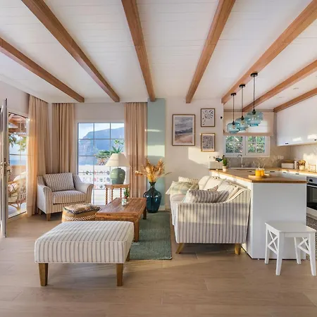 Caramello - Ac, Cliffs & Ocean View, Fibre Net, Garage, Tv Channels Lejlighed *